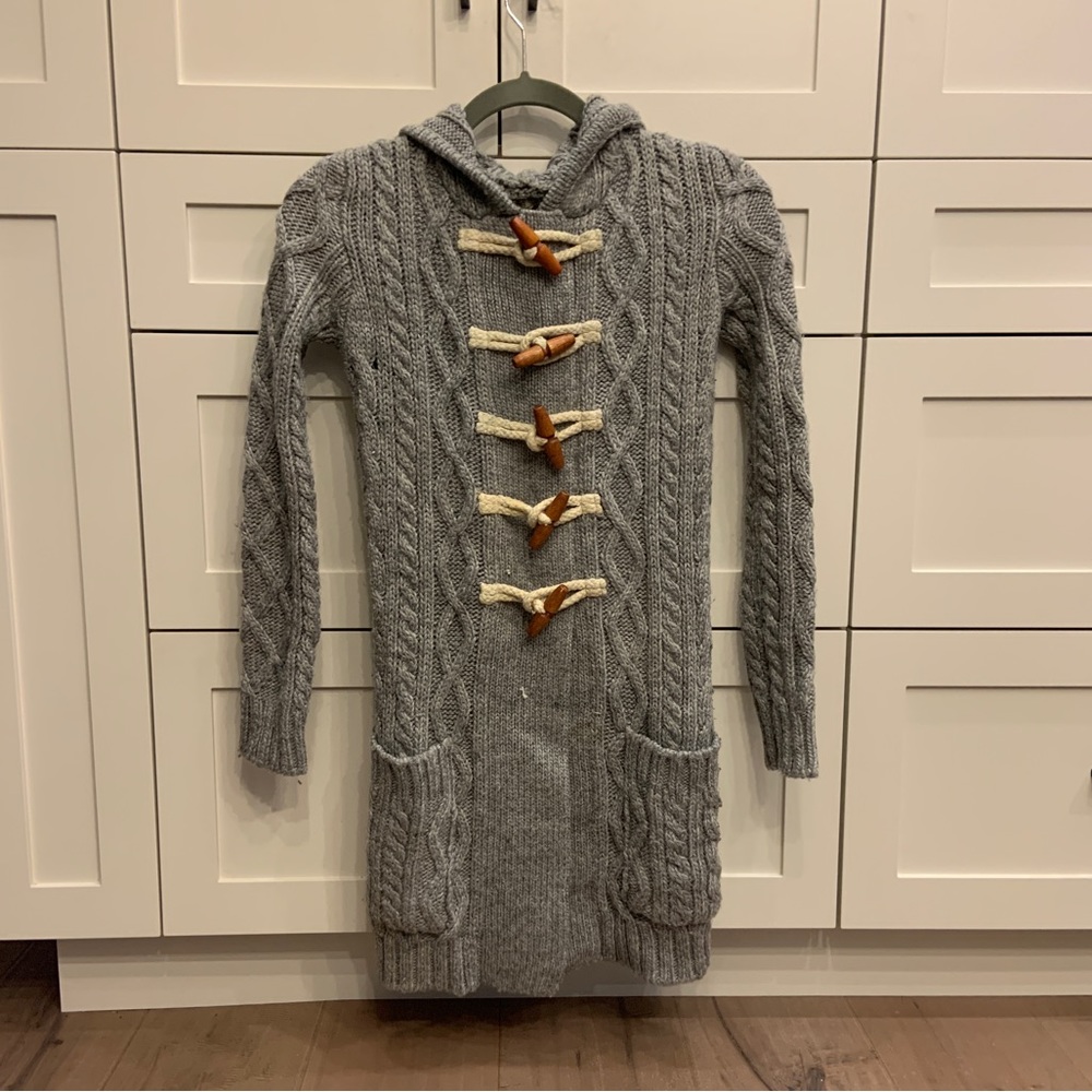 Toggle sweater - Picture 2 of 2